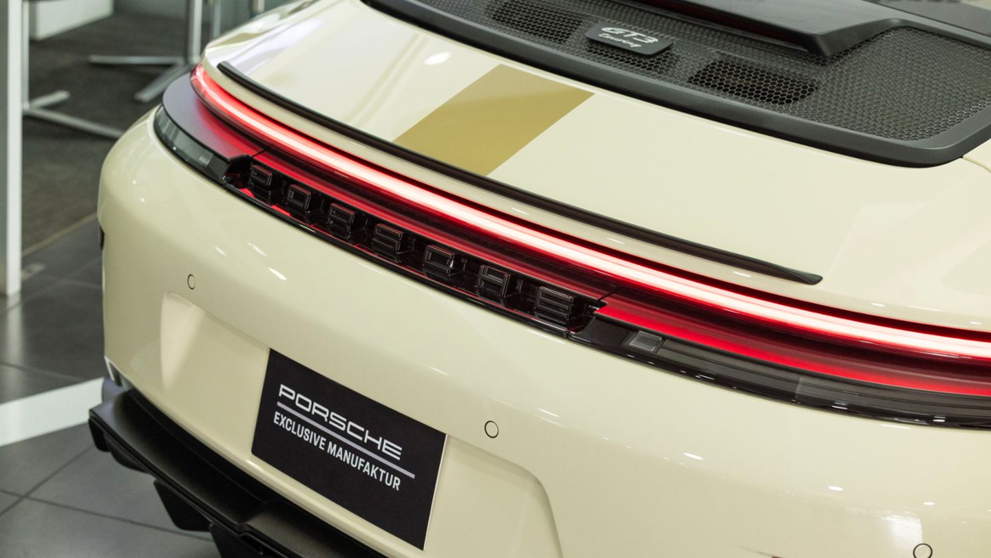 Debuta en Guatemala un 911 GT3 Touring con una configuración única de Porsche Exclusive Manufaktur