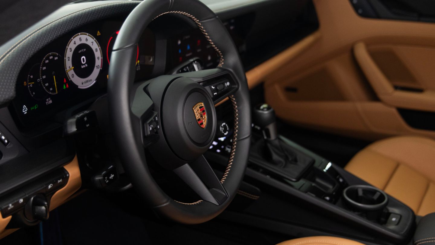 Debuta en Guatemala un 911 GT3 Touring con una configuración única de Porsche Exclusive Manufaktur