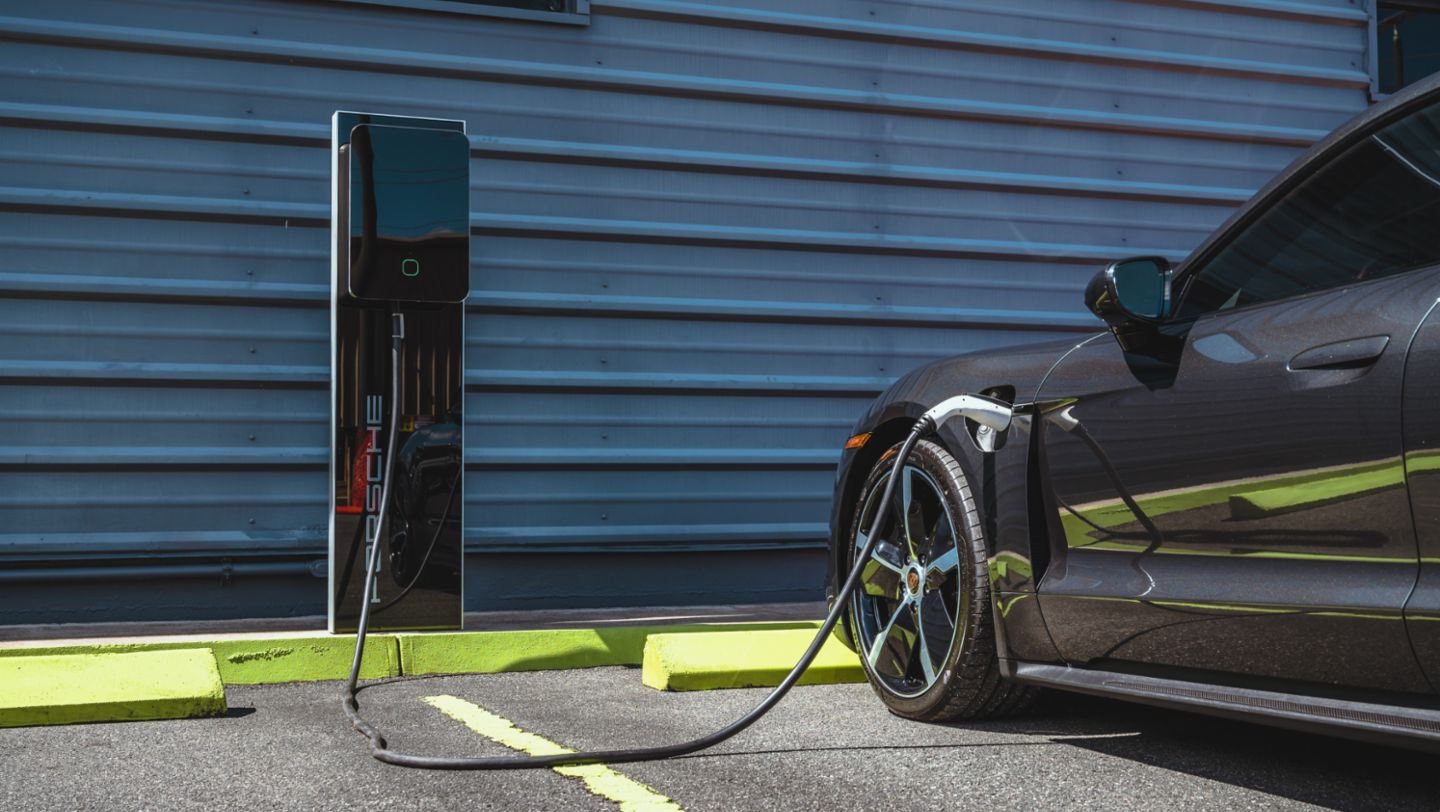 Porsche Center Puerto, con los cargadores más rápidos de Latinoamérica y el Caribe