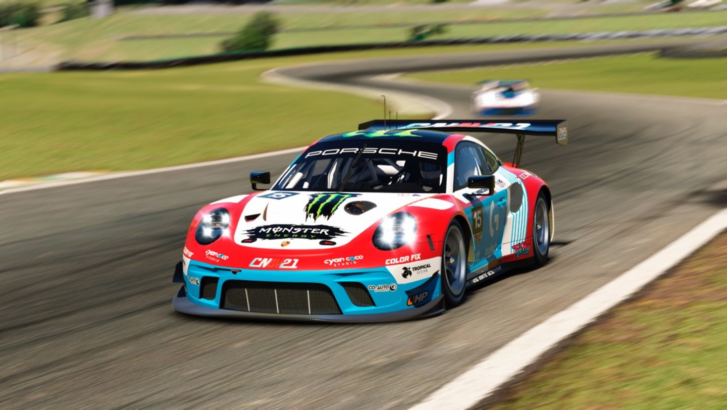 Segundo lugar, Randall Viquez.