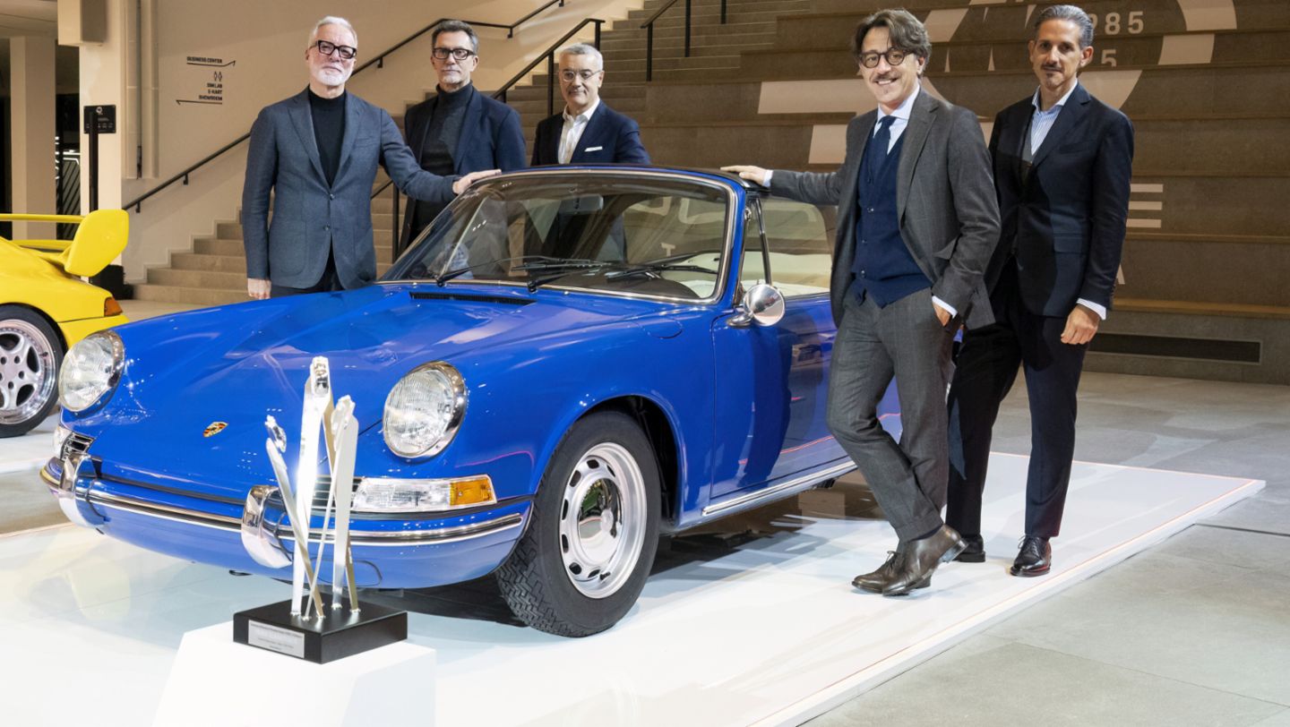 Prima classificata: 912 Targa del 1969 restaurata dal Centro Porsche Roma