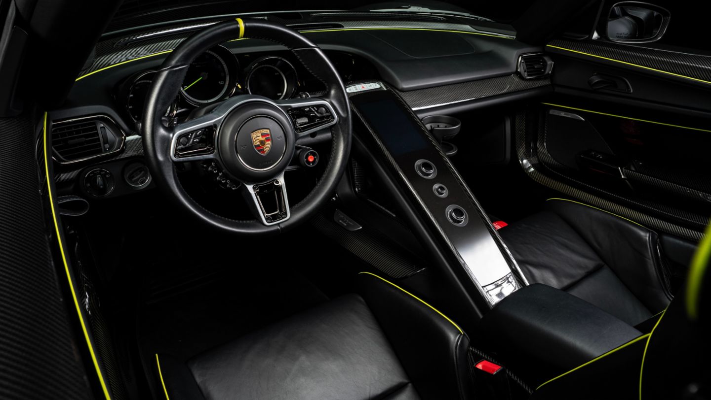 Porsche 918 Spyder with Weissach package, RM Sotheby's, Abu Dhabi, 2025, Porsche Middle East