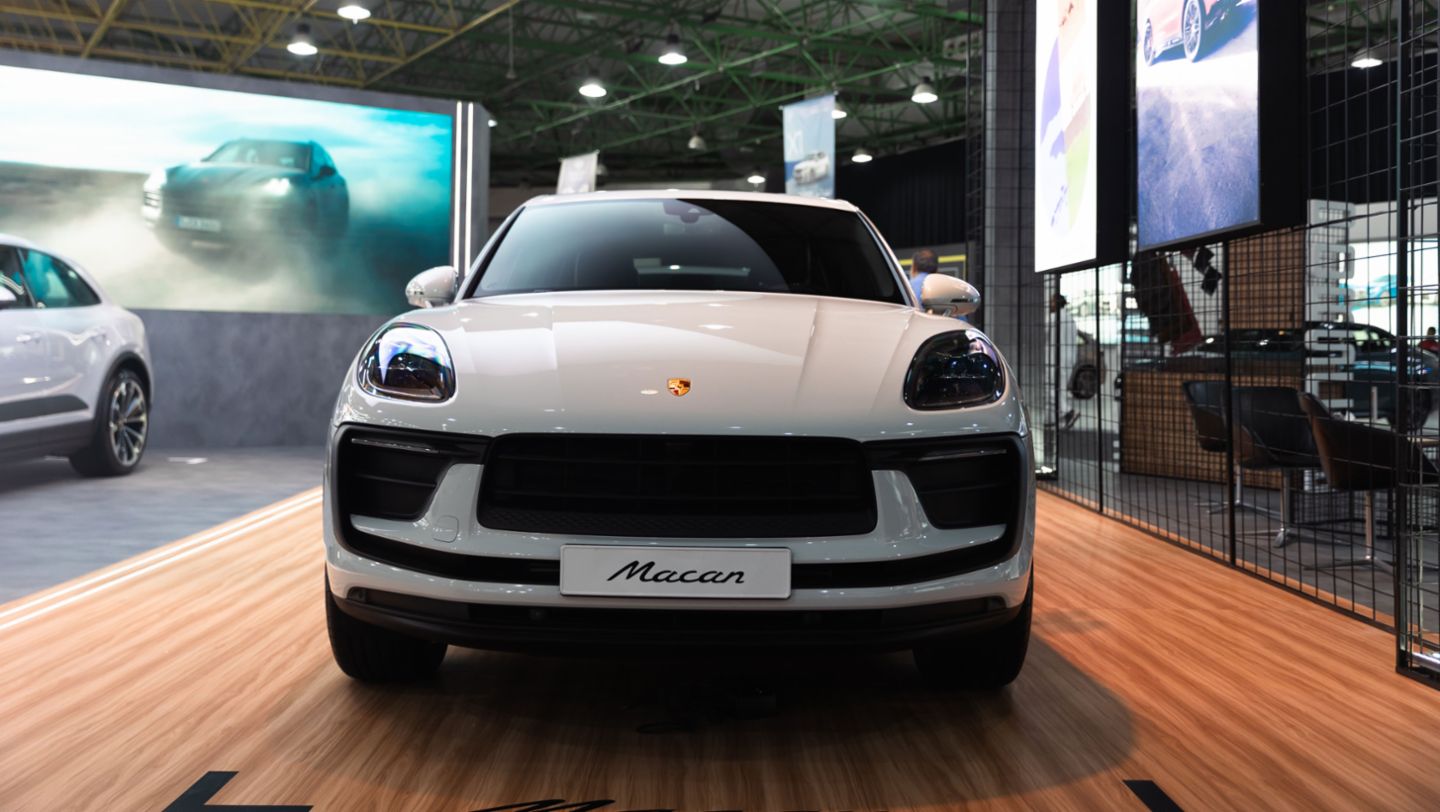 Macan, Porsche Centre Kuwait at Auto World Show, Kuwait, 2025, Porsche Middle East