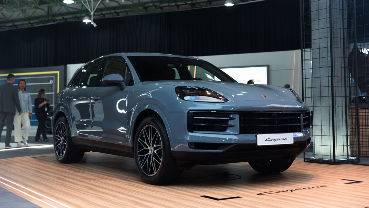 Cayenne, Porsche Centre Kuwait at Auto World Show, Kuwait, 2025, Porsche Middle East