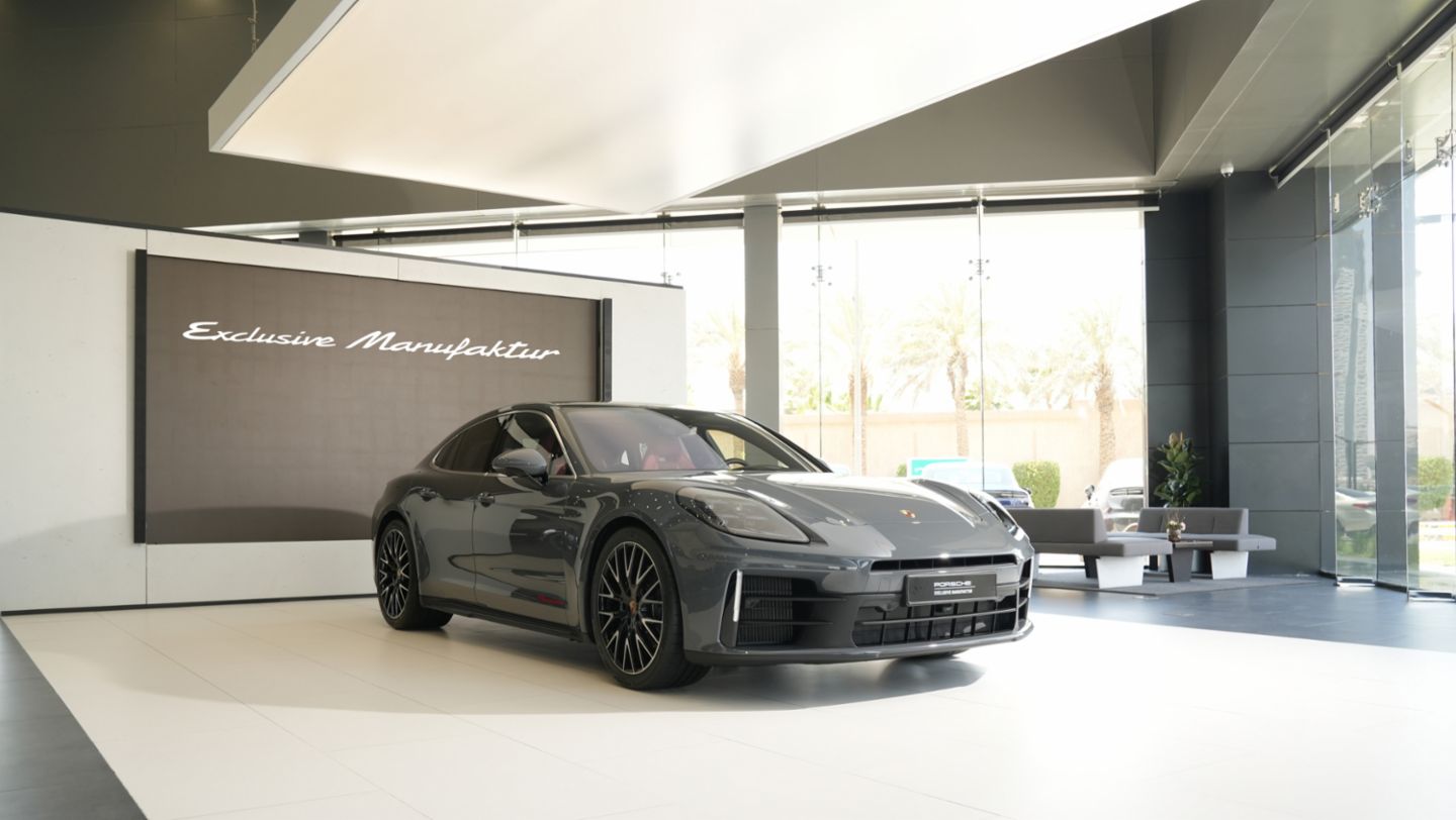 Panamera, Showroom, Porsche Exclusive Manufaktur, Riyadh, Saudi Arabia, 2025, Porsche Middle East