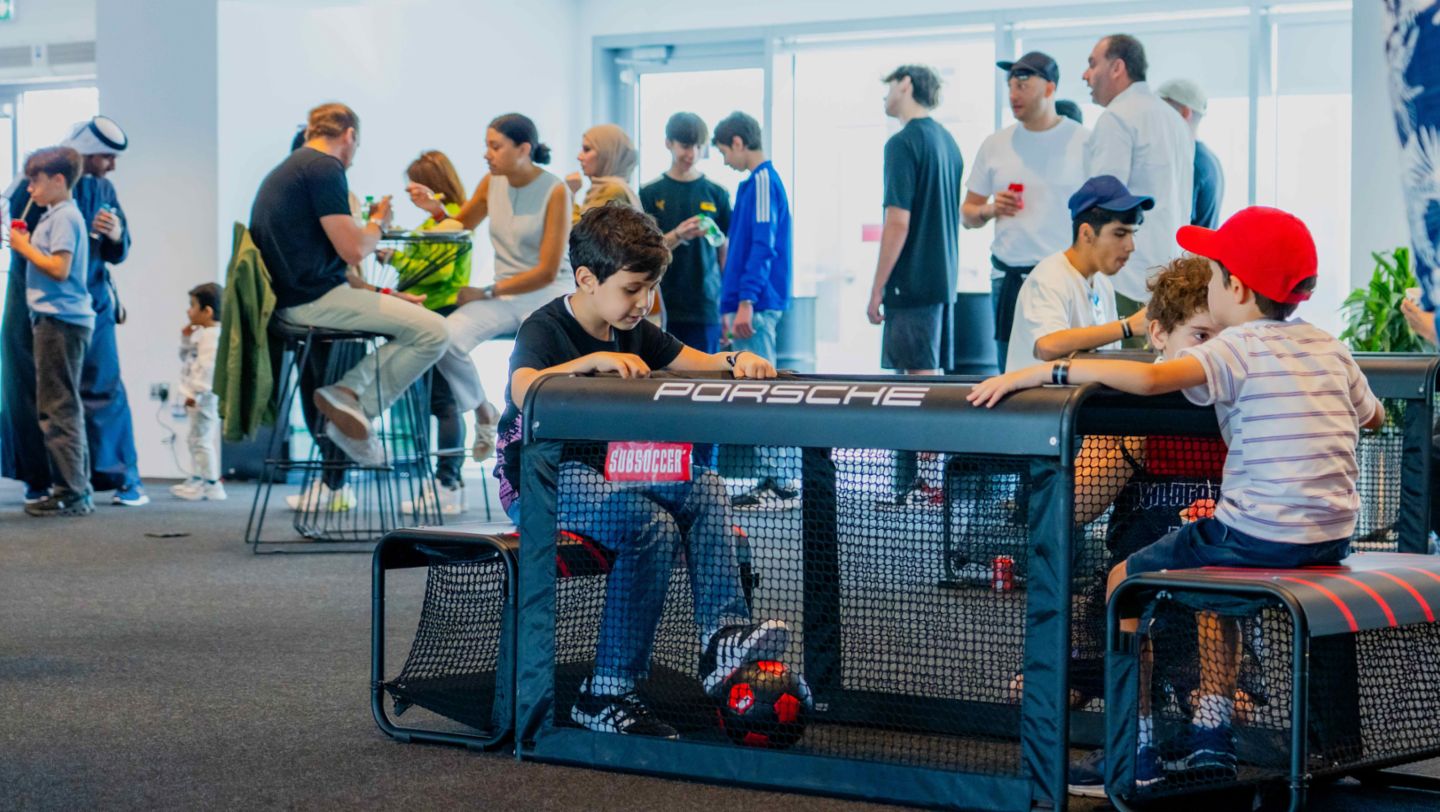 Customer track experience, Yas Marina Circuit, Porsche Centre Abu Dhabi, 2026, Porsche Middle East