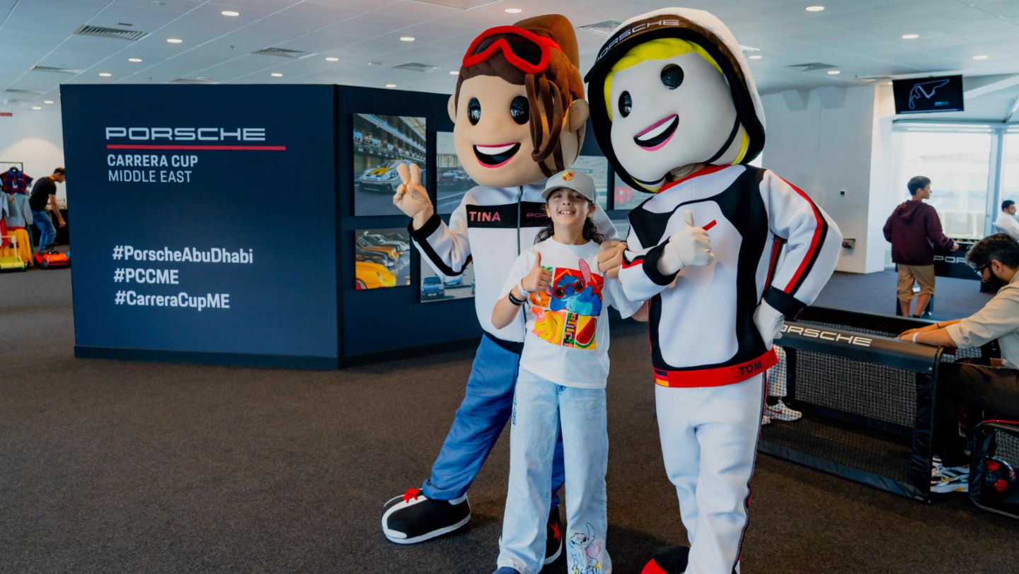 Customer track experience, Yas Marina Circuit, Porsche Centre Abu Dhabi, 2026, Porsche Middle East