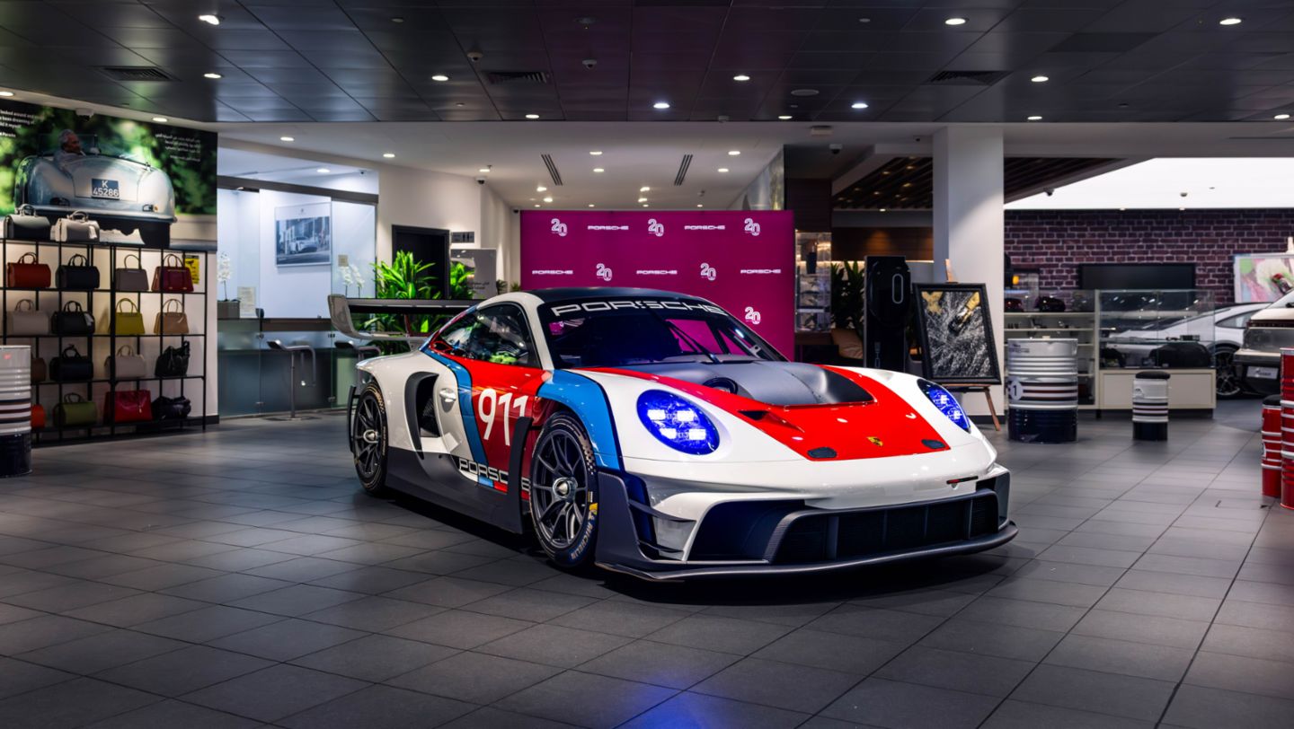 911 GT3 RS Rennsport, Porsche Centre Doha, Qatar, 2026, Porsche Middle East