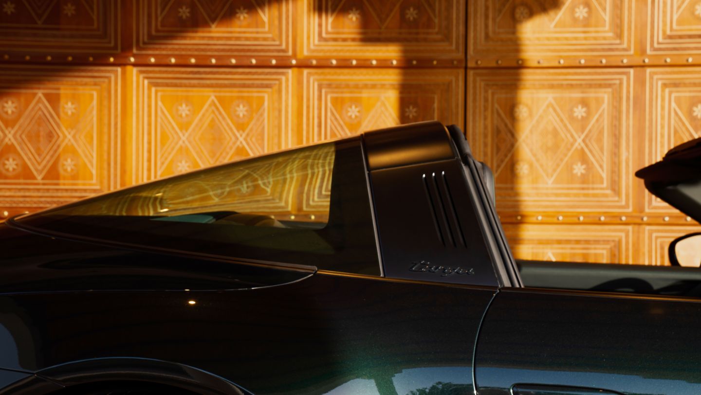 Sonderwunsch 911 Targa Green Roof 2.0, Riyadh, Saudi Arabia, 2026, Porsche Middle East