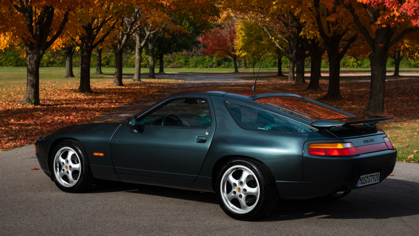 2024 Porsche Classic Restoration Challenge finalists named