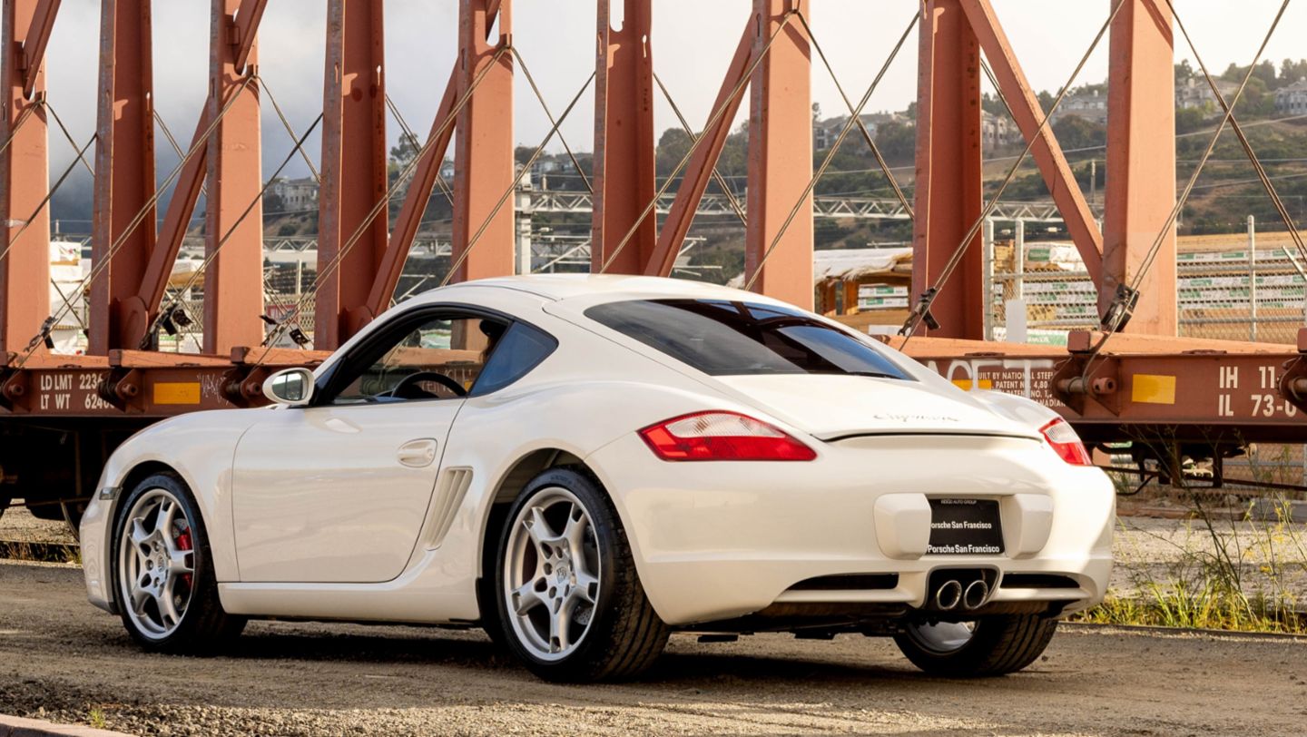 2024 Porsche Classic Restoration Challenge finalists named