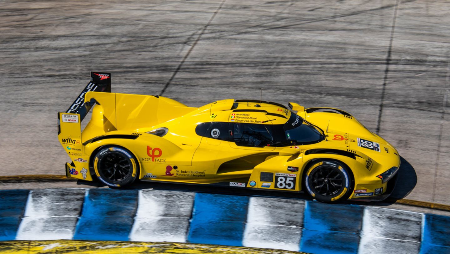 2025 12 Hours of Sebring