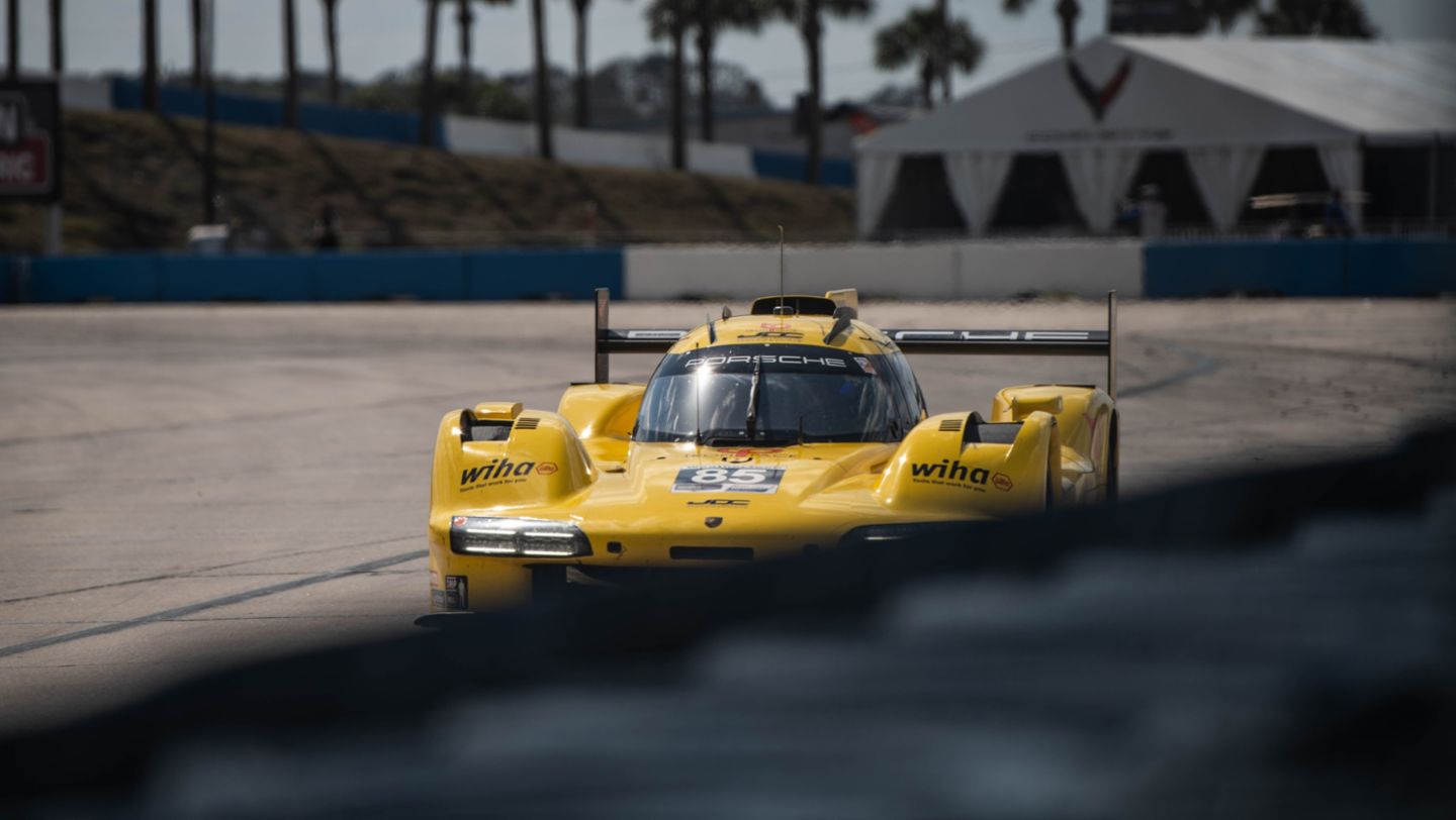 2025 12 Hours of Sebring