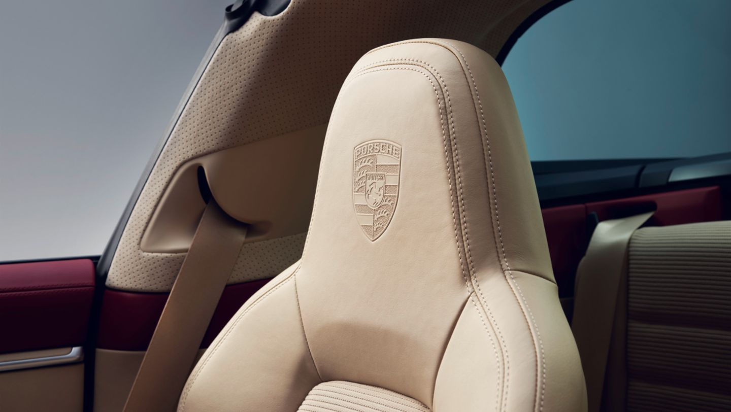 911 Targa 4S Heritage Design Edition, interior, 2020, Porsche AG