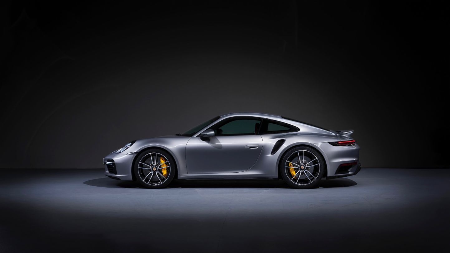 New 911 Turbo S the ideal aerodynamic setup for every driving situation Porsche Newsroom USA