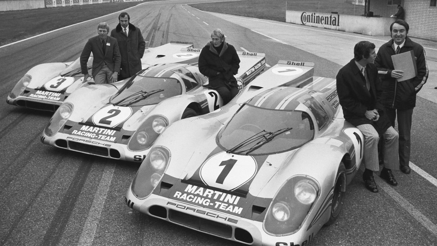 Helmut Marko, Rudi Lins, Gijs van Lennep, Vic Elford, Gérard Larrousse, l-r, Martini team, 917 KH Coupé, 1970, Porsche AG