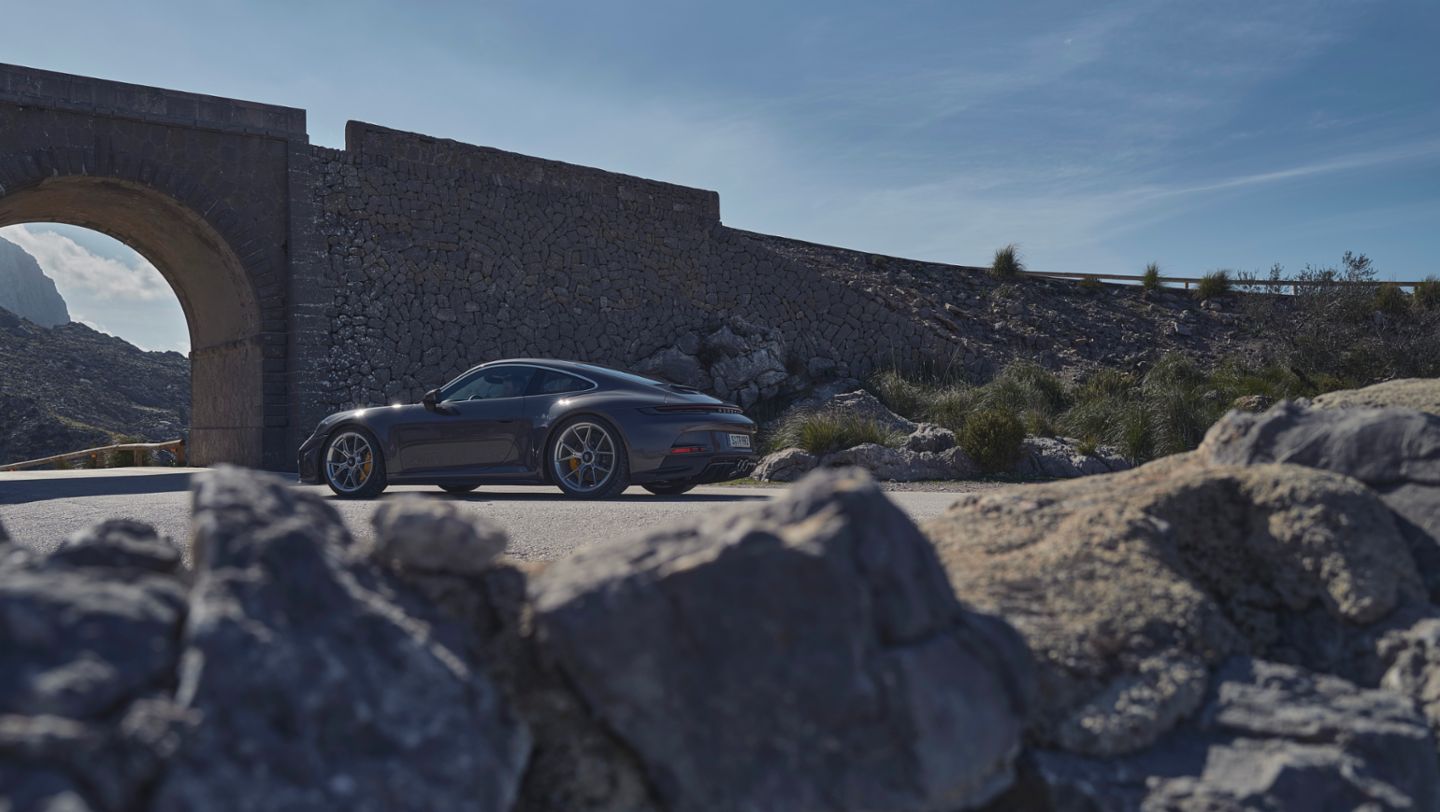 911 GT3 Touring, 2021, Porsche AG