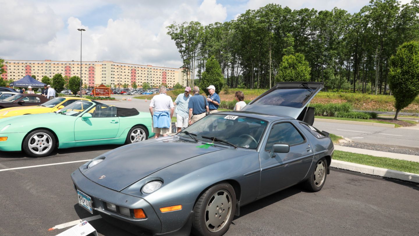 1983 928 S, Slate Blue Metallic, Porsche Parade, Poconos, 2022, Porsche Club of America