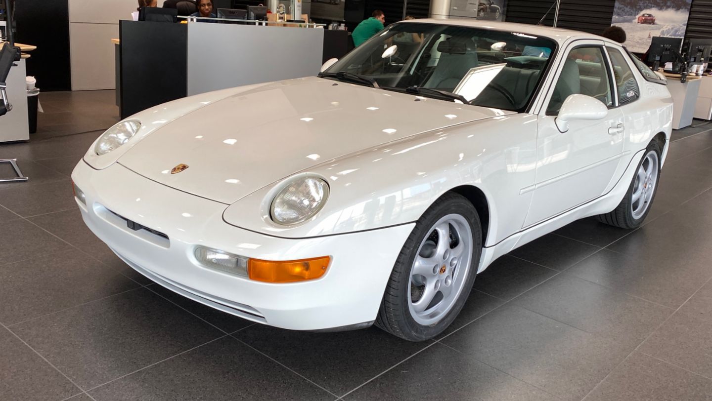1994 968, Porsche Silver Spring, Porsche Classic Restoration Challenge, 2022, PCNA