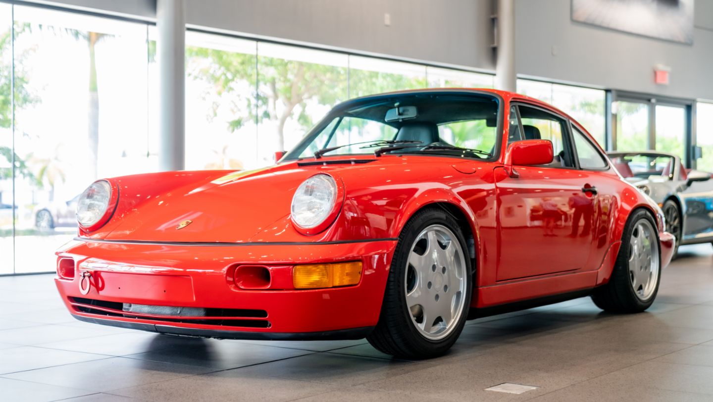 1990 911 Carrera, Porsche Naples, Porsche Classic Restoration Challenge, 2022, PCNA