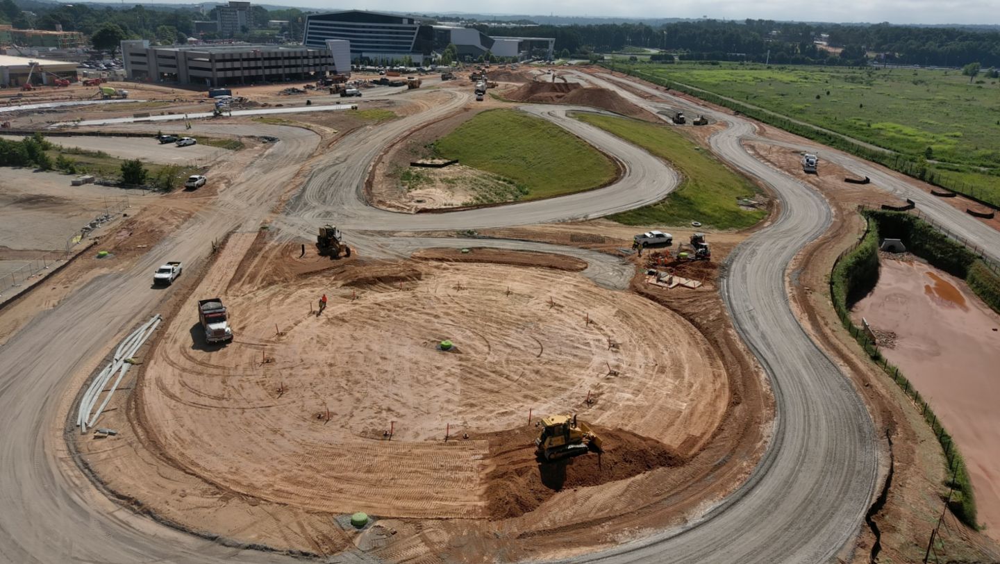 Construcción de la West Track (‘Pista Occidental’), Porsche Experience Center de Atlanta, 2022