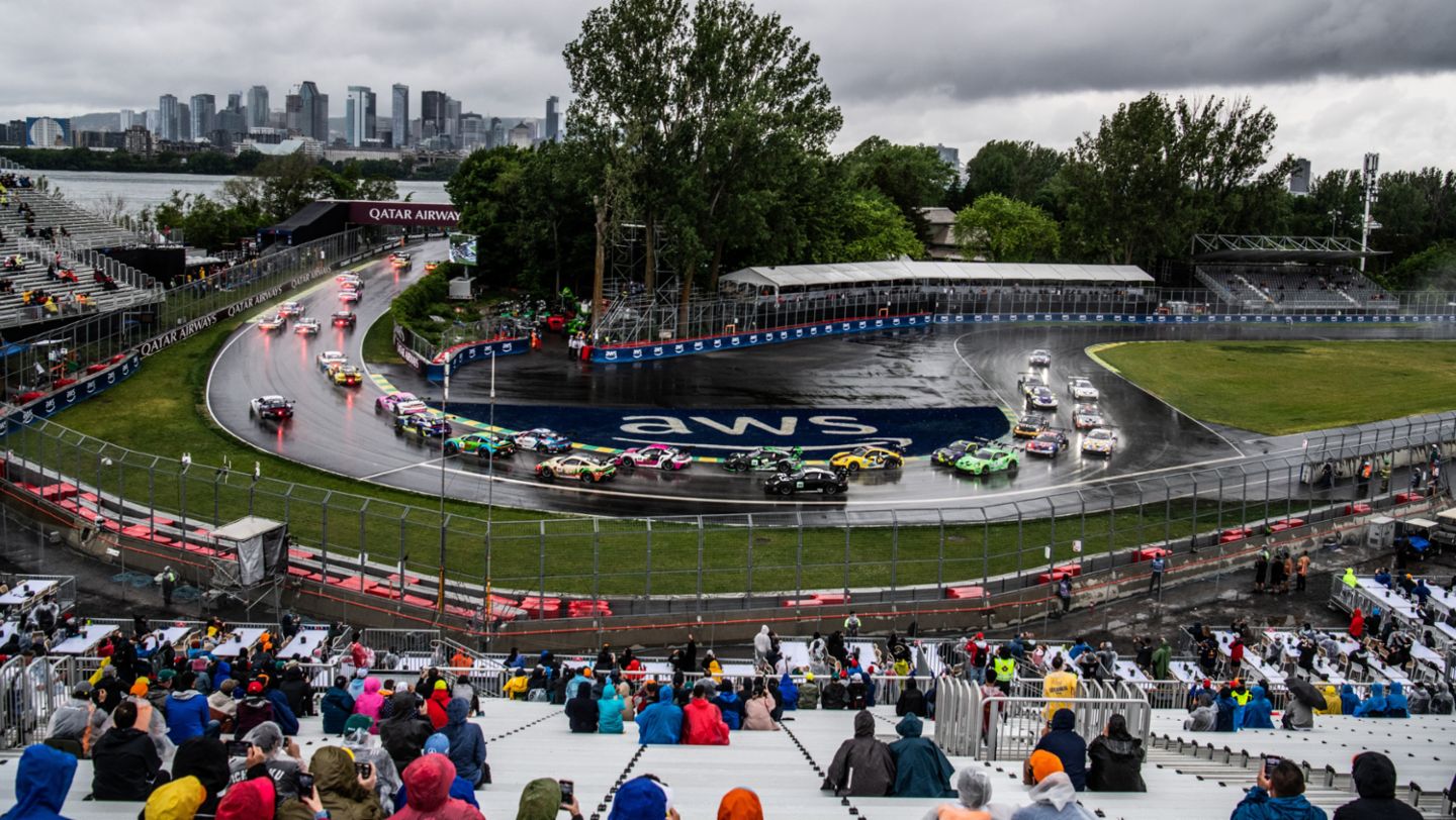 The Canadian crowd remained through the rain to watch Porsche Carrera Cup North America