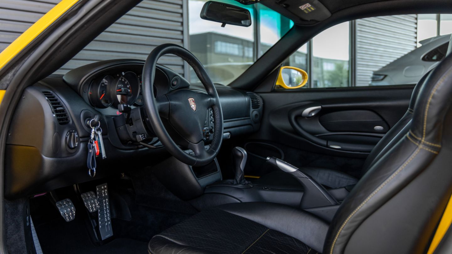 Porsche North Houston wins 2025 Porsche Restoration Challenge Restoration Award for Area South Central with their 2004 911 GT3
