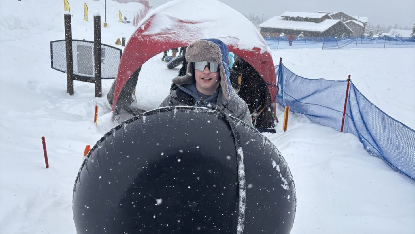 Fifteen-year-old Caleb from the US – a winter dream in the Rockies