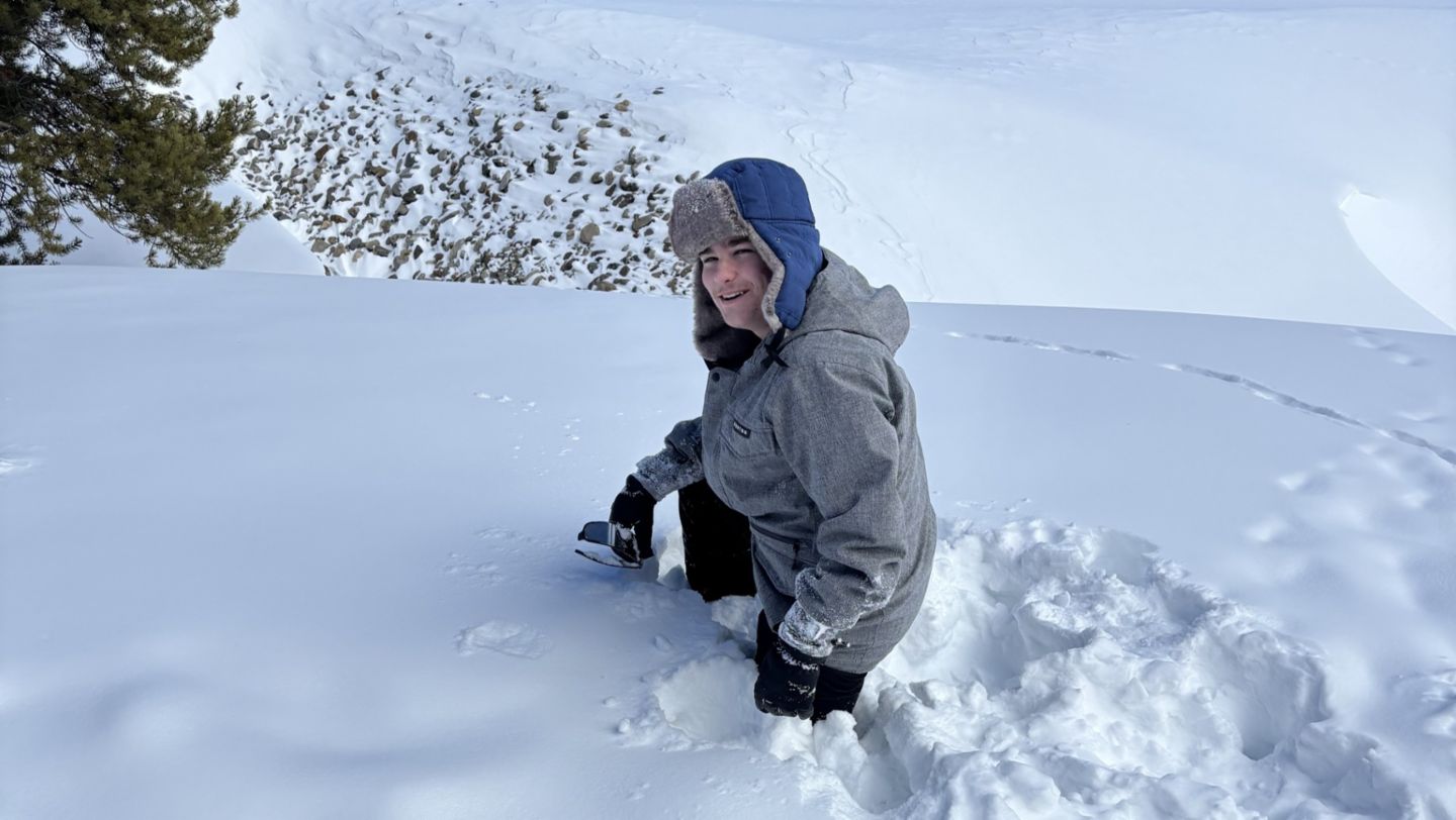 Fifteen-year-old Caleb from the US – a winter dream in the Rockies