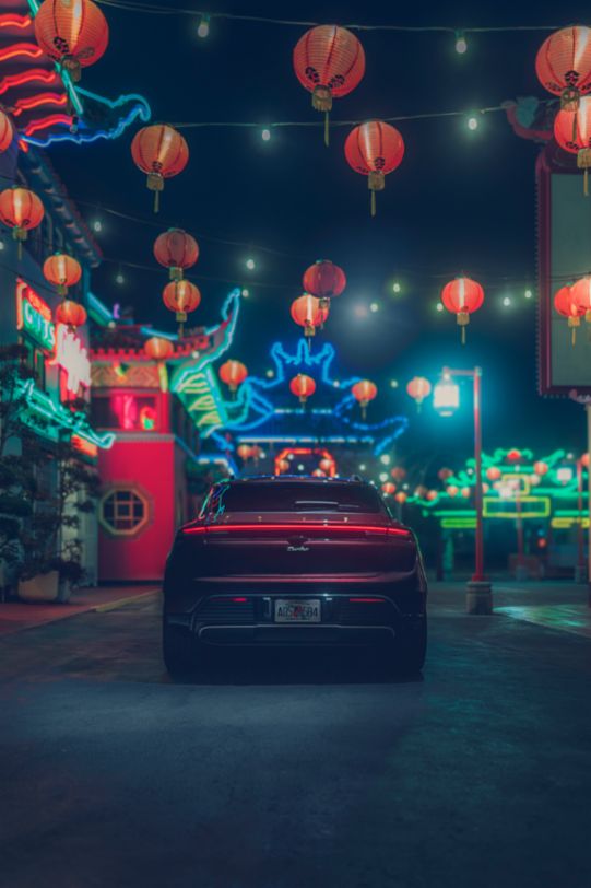 Copper Ruby Metallic Macan Turbo