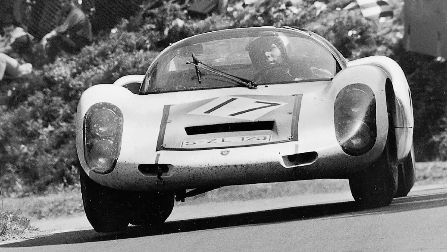 Udo Schütz, Joe Buzzetta, 910/8, Nürburgring, 1967, Porsche AG