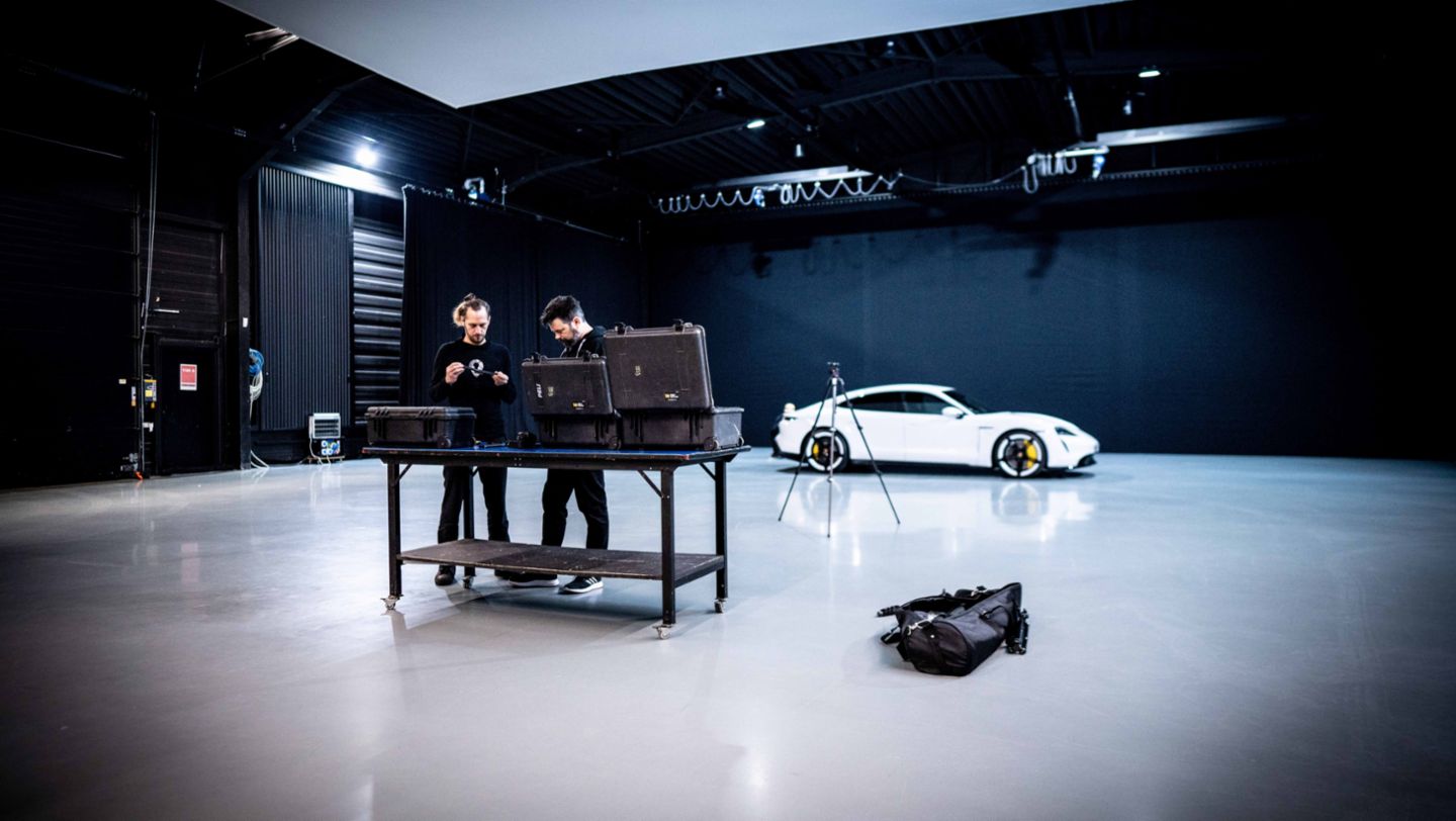 "Lumenman" Bernhard Rauscher, Taycan Turbo S, 2019, Porsche AG