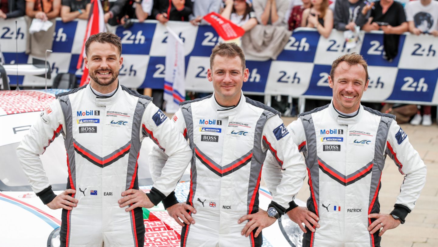 Earl Bamber (NZ), Nick Tandy (GB), Patrick Pilet (F), l-r, 911 RSR (93), scrutineering, FIA WEC, Le Mans, 2019, Porsche AG