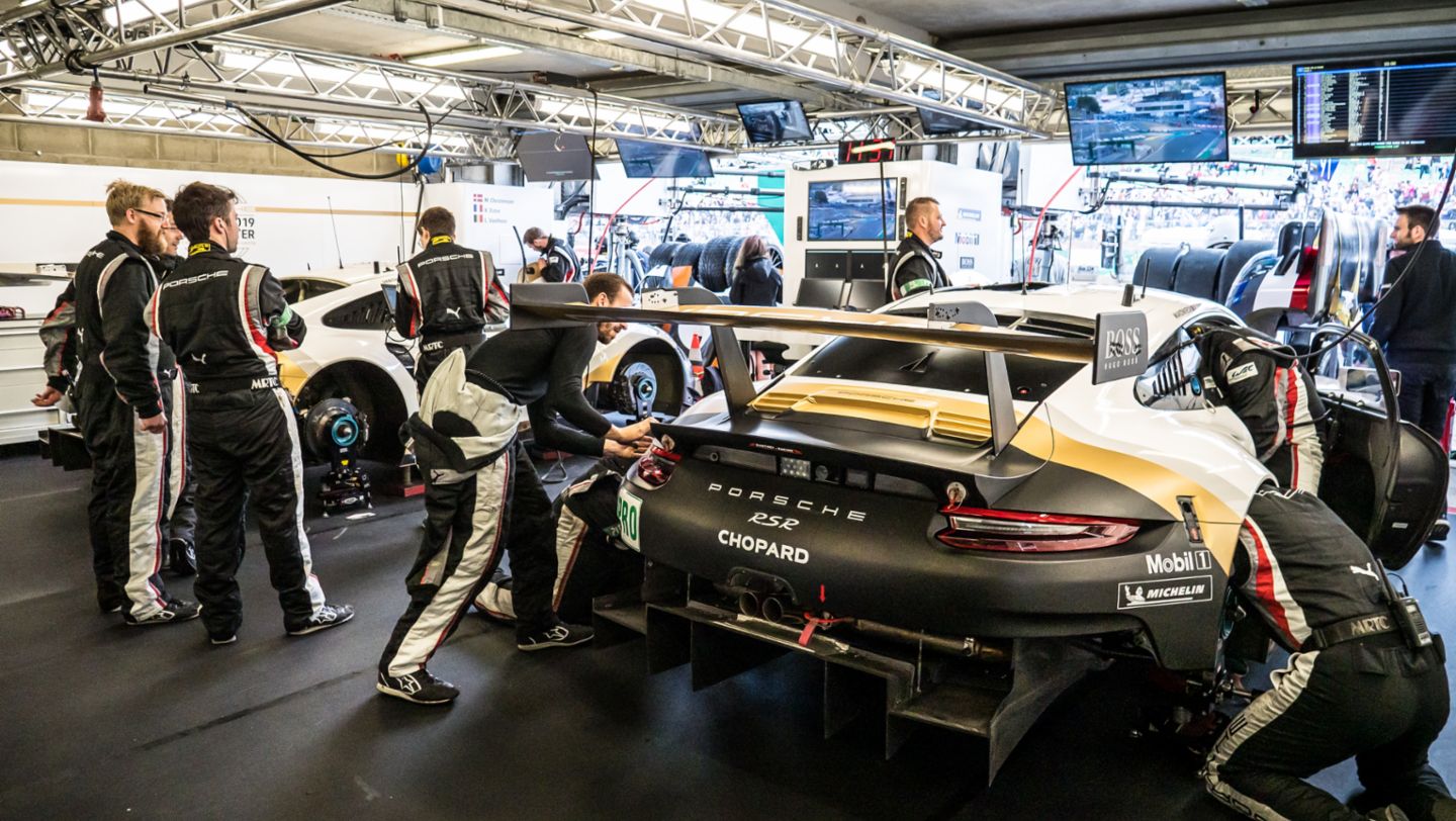 Porsche GT Team, 911 RSR, preparations, FIA WEC, Le Mans, 2019, Porsche AG