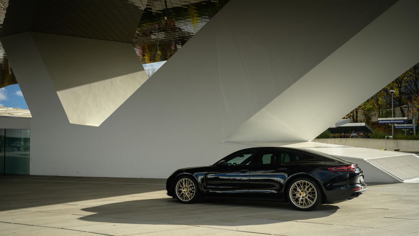 Panamera 10 Years Edition, Porsche Museum, Stuttgart, 2019, Porsche AG