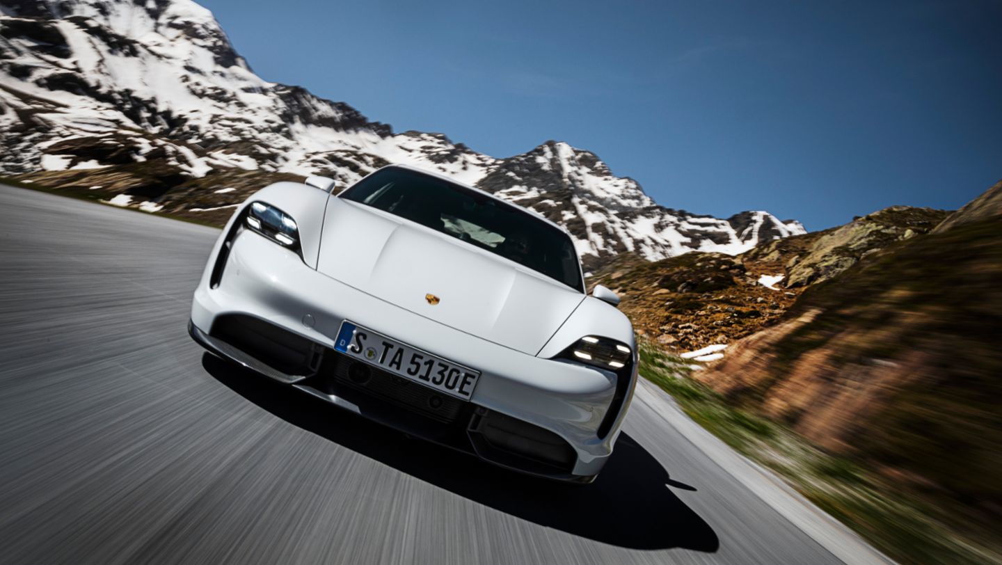 Taycan Turbo S, 2019, Porsche AG