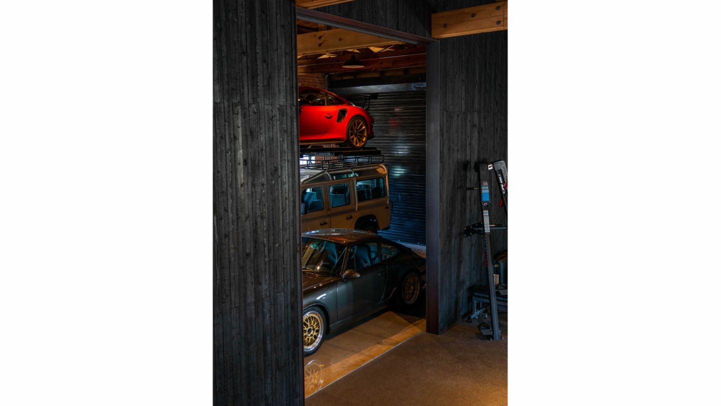 El garaje de Paul Casey, 2020, Porsche AG