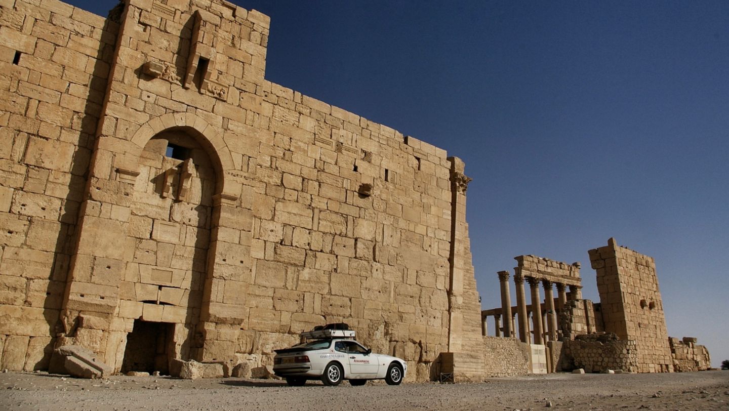 Porsche 944, Palmyra, Syria, 2020, Porsche AG