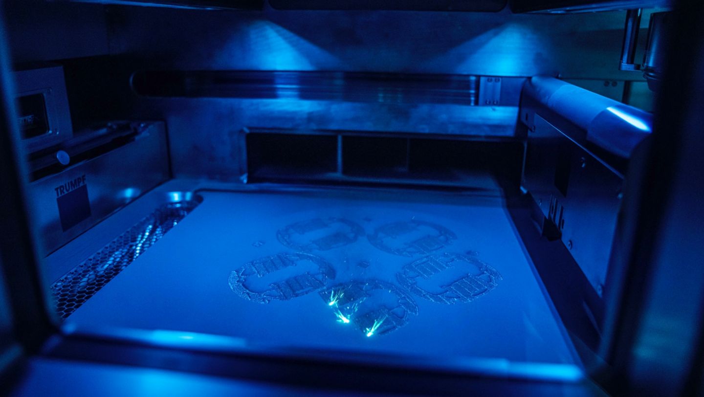 Laser metal fusion process, 3D printing, 2020, Porsche AG