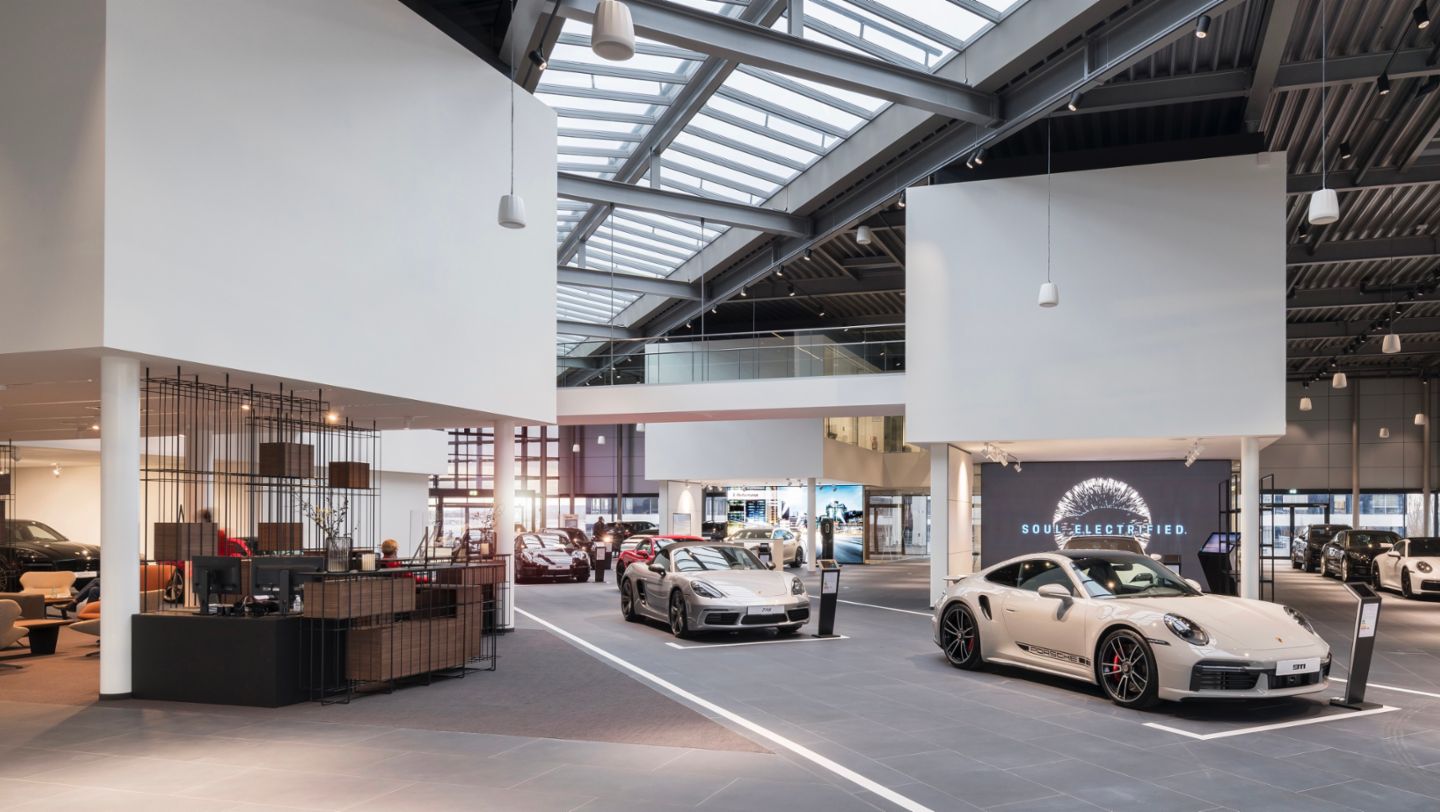 718 Boxster, 911 Turbo, Porsche Zentrum am Dortmunder Flughafen, 2020, Porsche AG