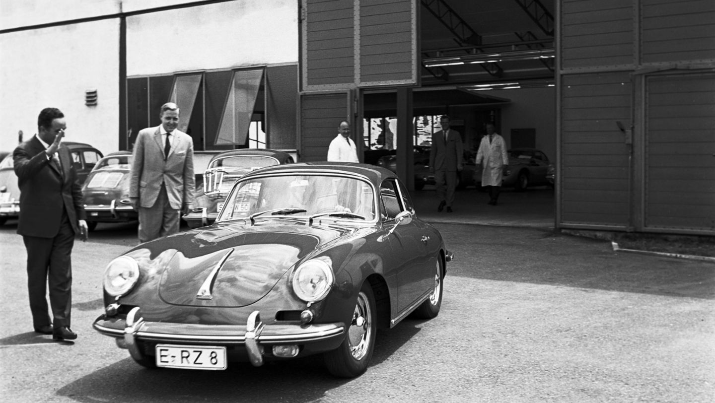 Harald Wagner and Alfried Krupp, l-r, 356 B Coupé, car collection, 1962, Porsche AG