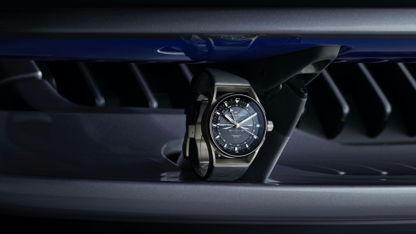 Special edition of the new 1919 Globetimer UTC timepiece, 911 Turbo S in limited edition "Duet", 2020, Porsche AG