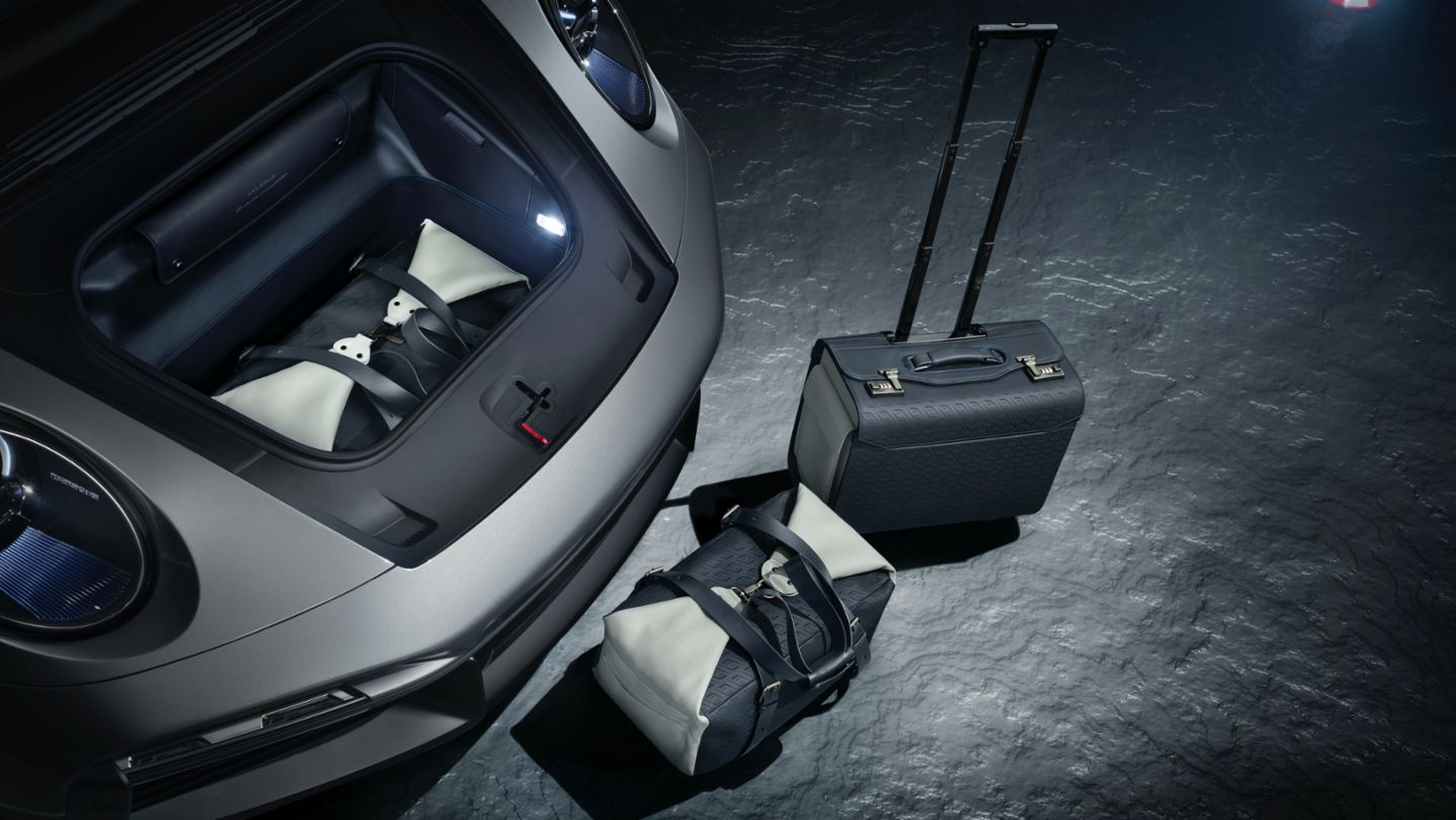 Porsche Design Kofferset, 911 Turbo S in limitierter Auflage „Duet", 2020, Porsche AG