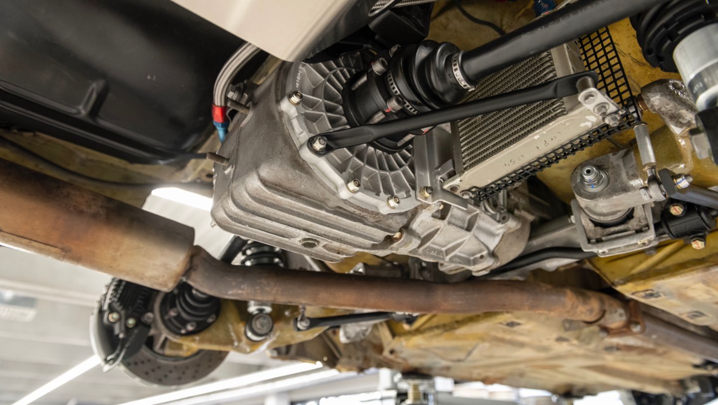 Restauración del 924 Carrera GTS Rally, 2021, Porsche AG