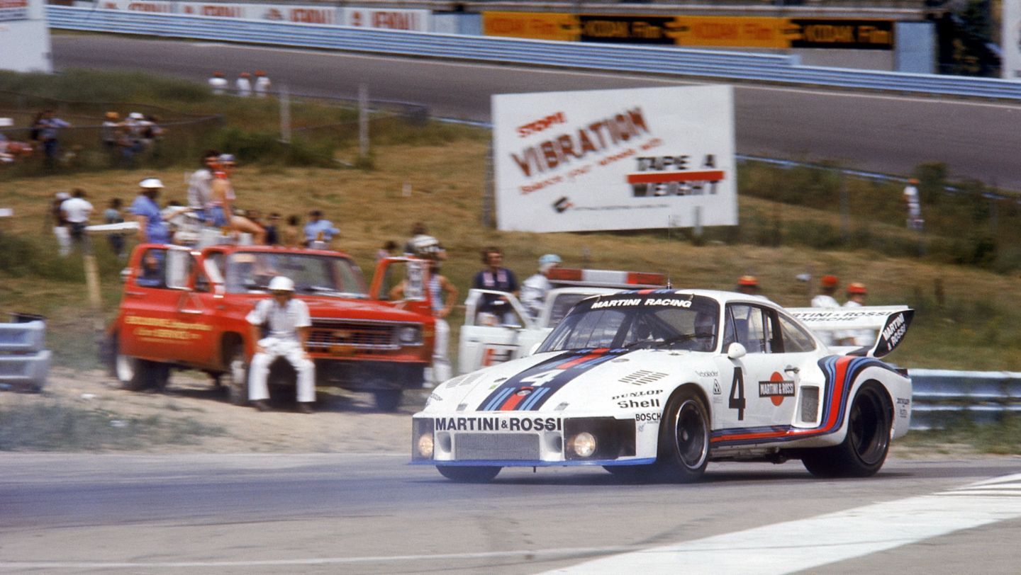 Porsche congratulates Manfred Schurti on his 80th birthday - Image 4