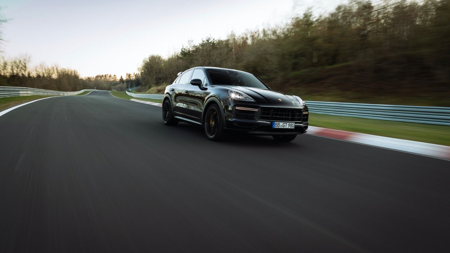 Prototype of the Cayenne, Nürburgring Nordschleife, 2021, Porsche AG