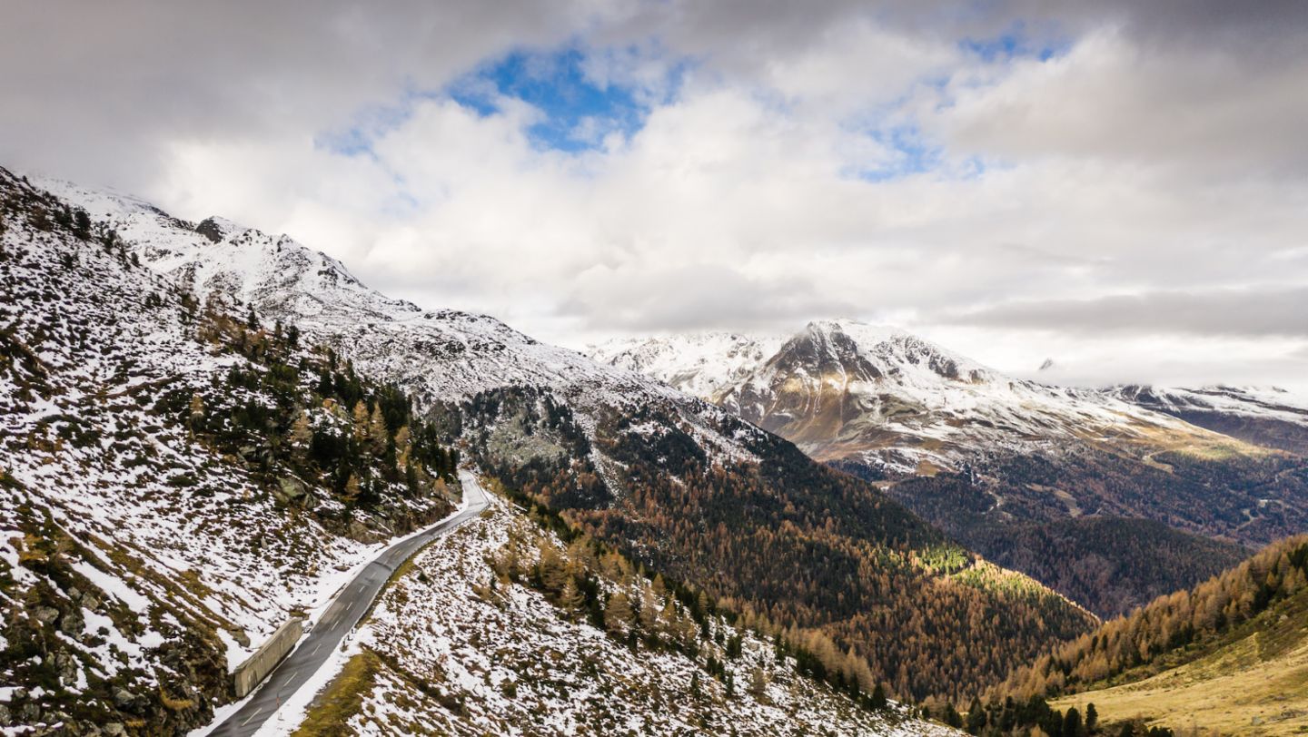 Exploring the Timmelsjoch High Alpine Road - Image 7