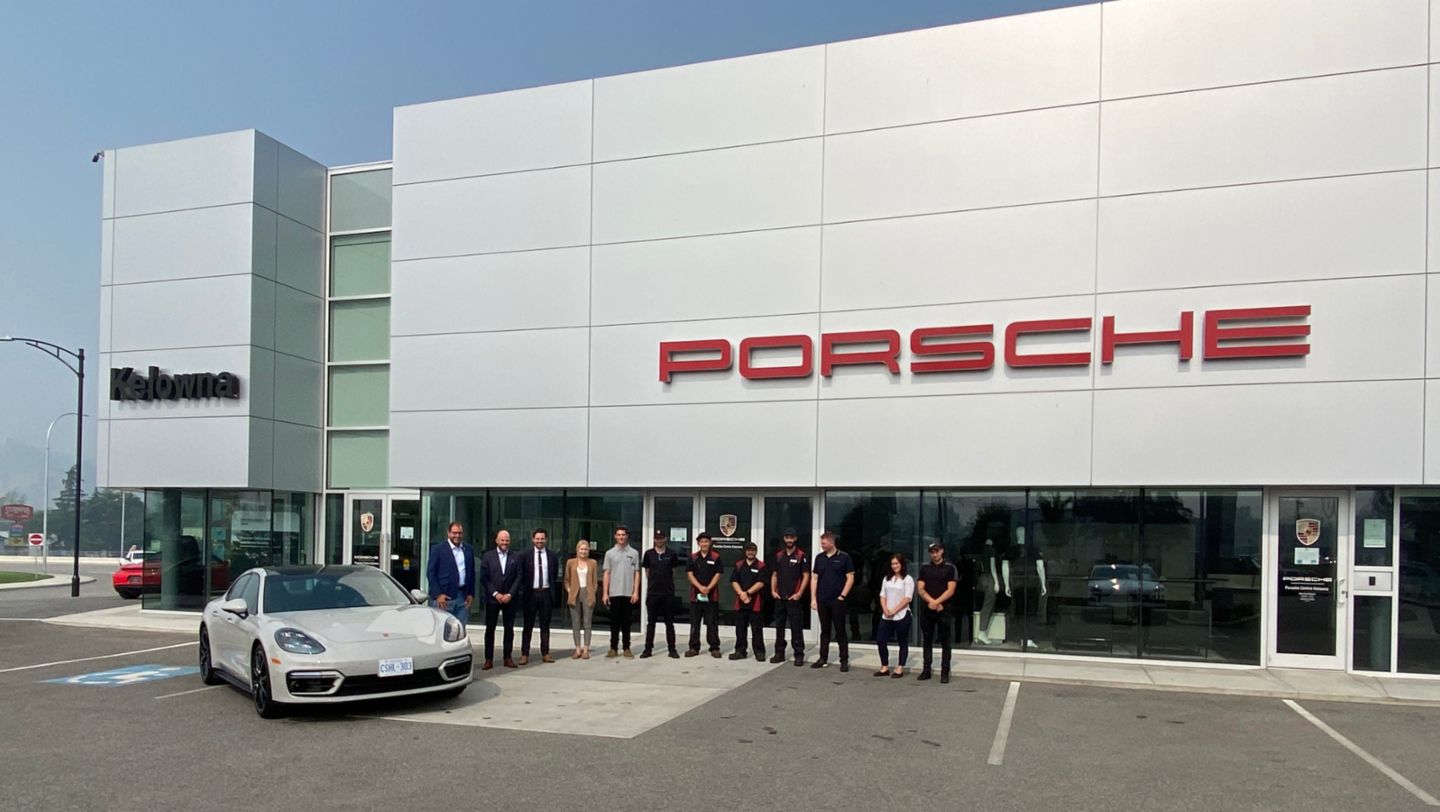 Panamera GTS, Porsche Zentrum Kelowna, Kanada, 2021, Porsche AG