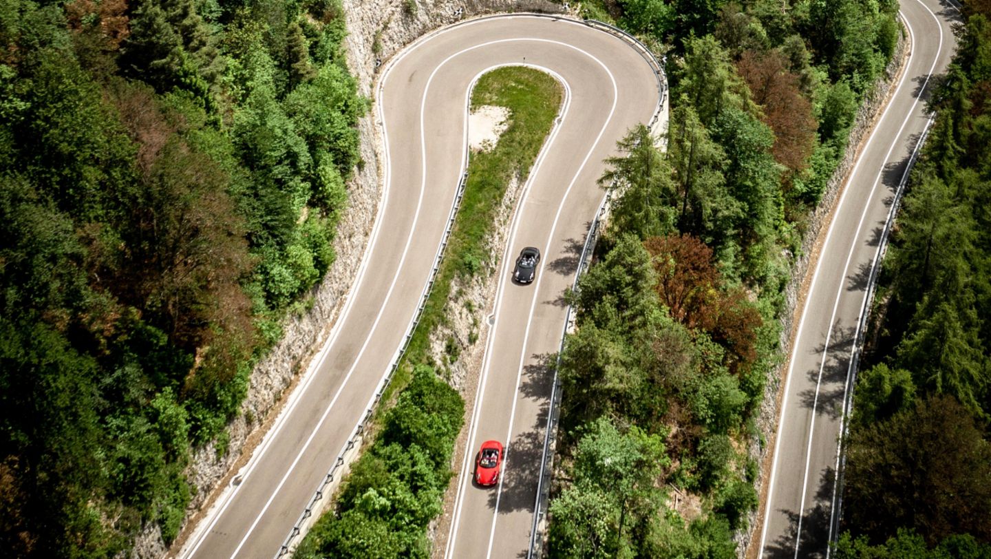 Viaggio in auto, 2021, Sella Ronda, Dolomiti, Italia