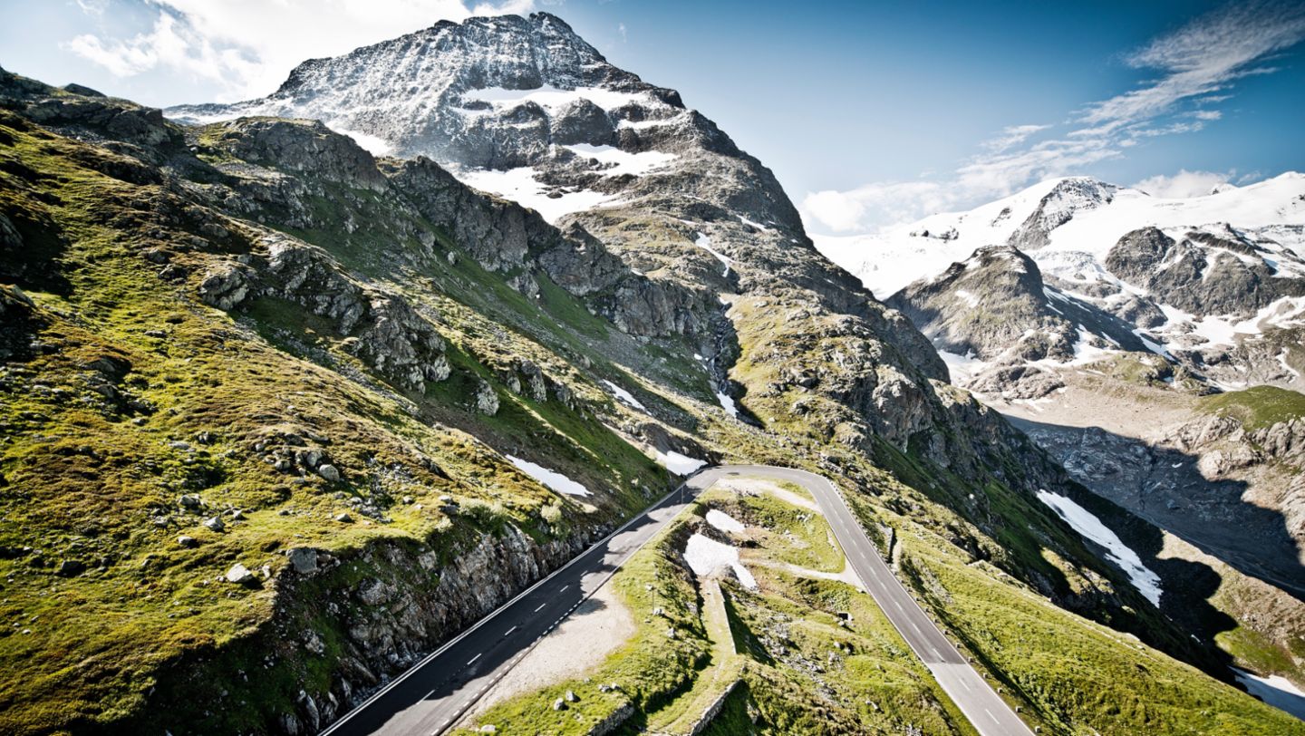 Susten Pass, Switzerland, 2021, Porsche AG